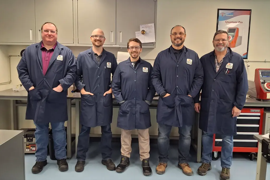 Foto no laboratorio da Tannas & King