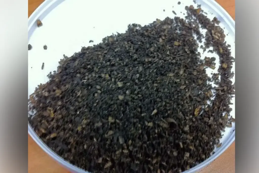 Amostra sólida pulverulenta utilizada em ensaio de ponto de fulgor