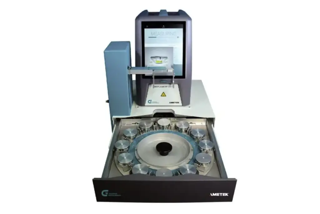 Foto do analisador de ponto de fulgor Miniflash FP Vision